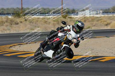 media/Feb-04-2023-SoCal Trackdays (Sat) [[8a776bf2c3]]/Turn 16 Set 2 (1125am)/